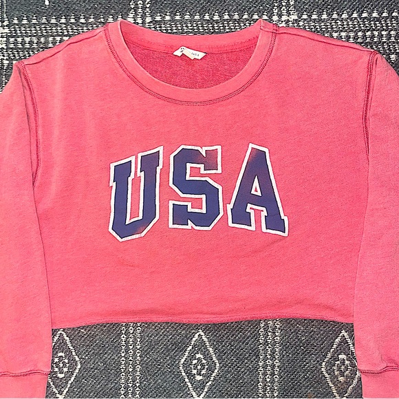 American Eagle USA cropped long-sleeve/sweatshirt | Size- Medium | Color- Pink - Picture 1 of 2